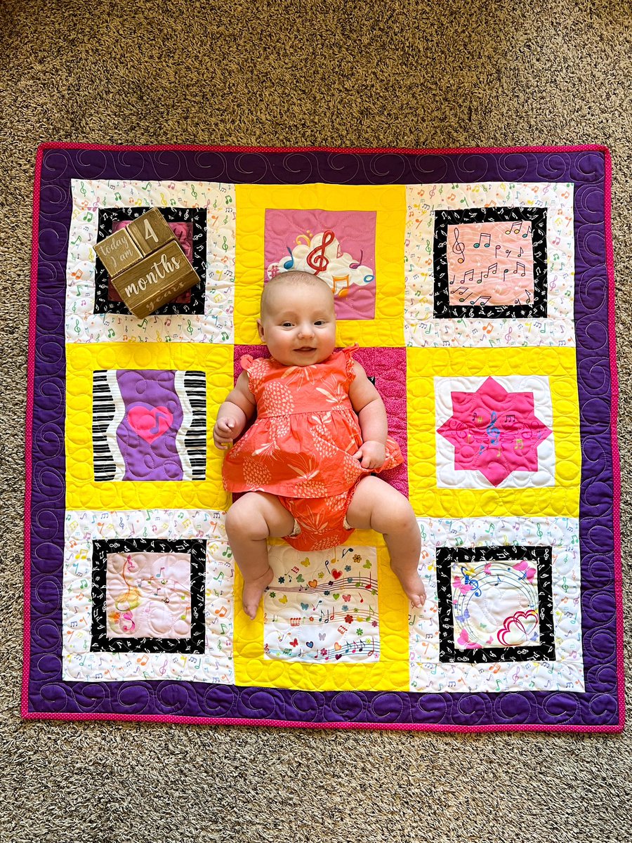 djdreier10's tweet photo. This little ray of sunshine is four months old! She is taking on this new world like a champ. We are truly in awe of how much she is taking in and learning. 

NJ’s favorites… 
- Laughing at mommy and daddy
- Howling and babbling
- Splish-splashing while taking a bath… https://t.co/zgoqAuy1vO
