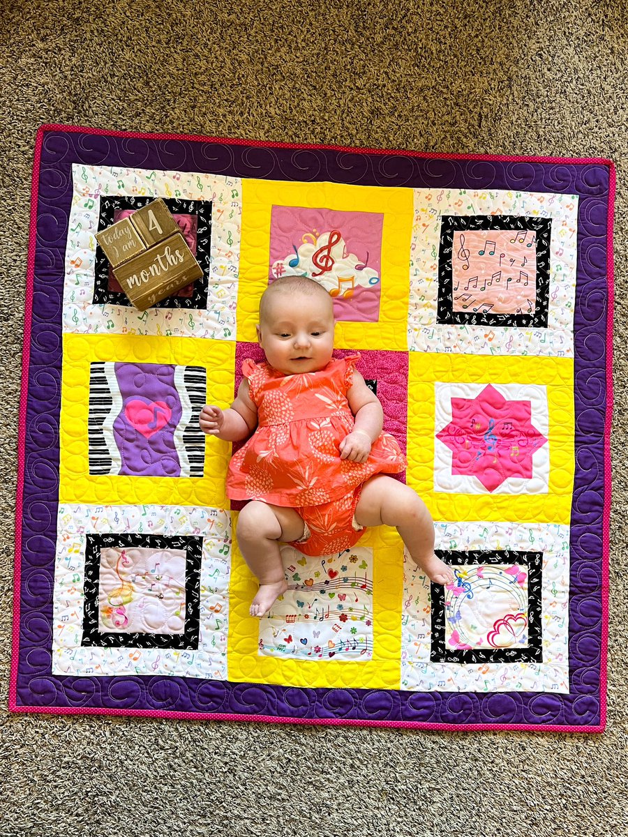 djdreier10's tweet photo. This little ray of sunshine is four months old! She is taking on this new world like a champ. We are truly in awe of how much she is taking in and learning. 

NJ’s favorites… 
- Laughing at mommy and daddy
- Howling and babbling
- Splish-splashing while taking a bath… https://t.co/zgoqAuy1vO