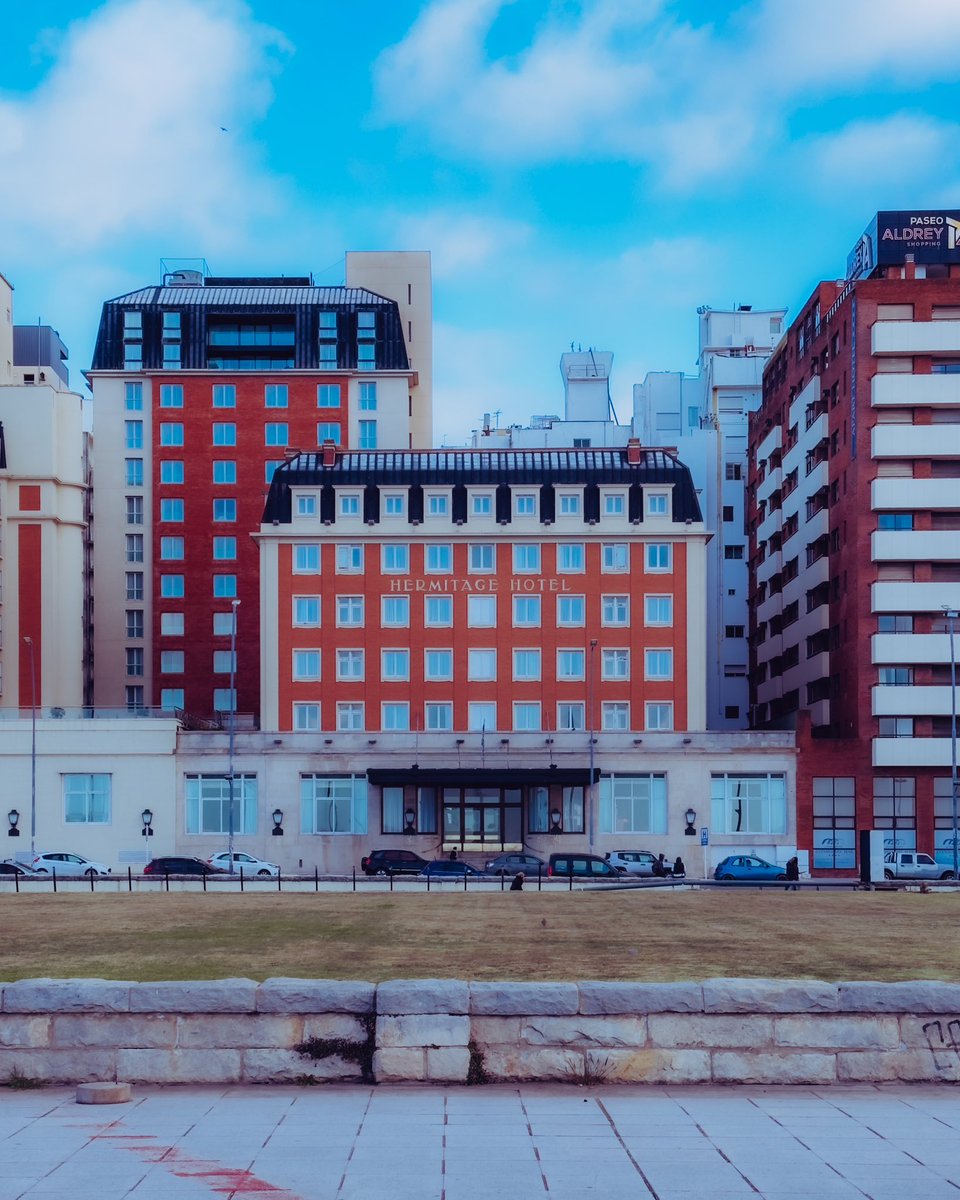 Juanchi_Ugalde's tweet photo. Mar del Plata, la ciudad que Wes Anderson debería conocer. https://t.co/FiXqCMJ48P