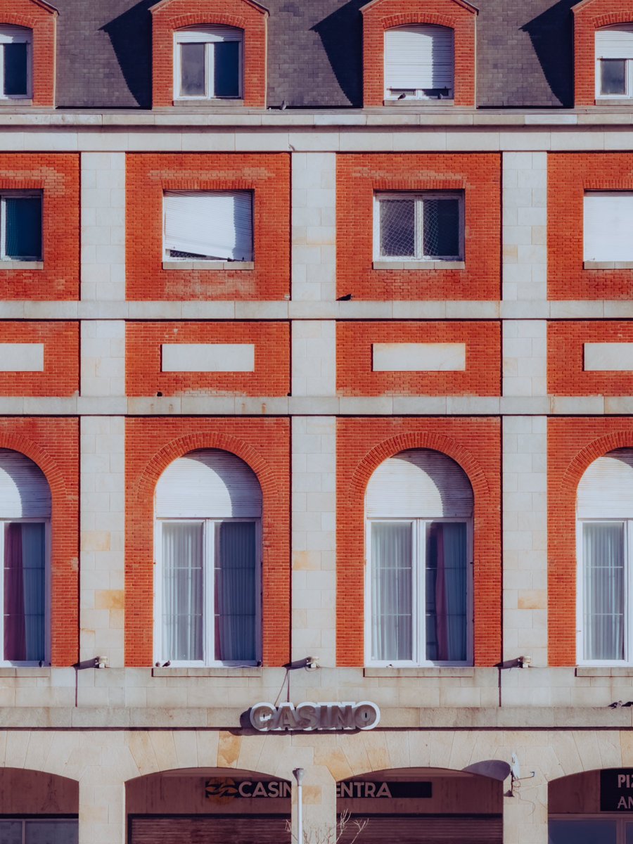 Juanchi_Ugalde's tweet photo. Mar del Plata, la ciudad que Wes Anderson debería conocer. https://t.co/FiXqCMJ48P