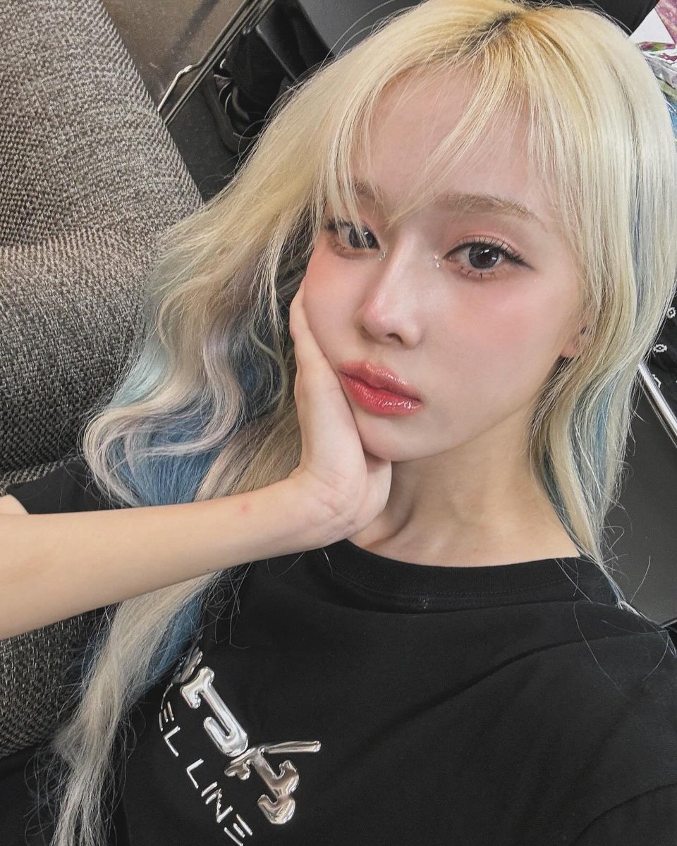 winter700_'s tweet image. 🧎‍♀️🧎‍♀️🧎‍♀️