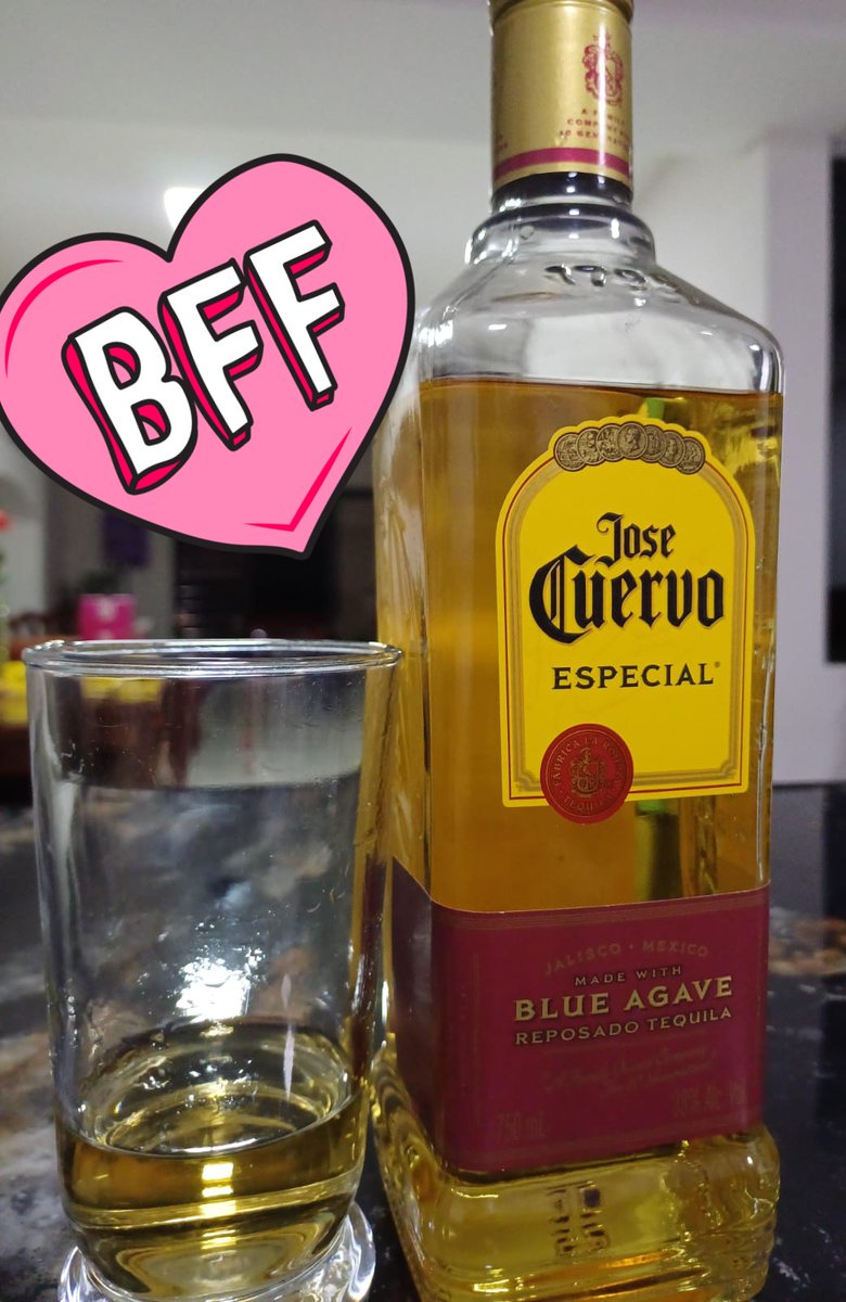 verito_kdls's tweet photo. Cheers and courage to the heaven my friend ✨ @CarmengiaG https://t.co/ju1F2uDWL4