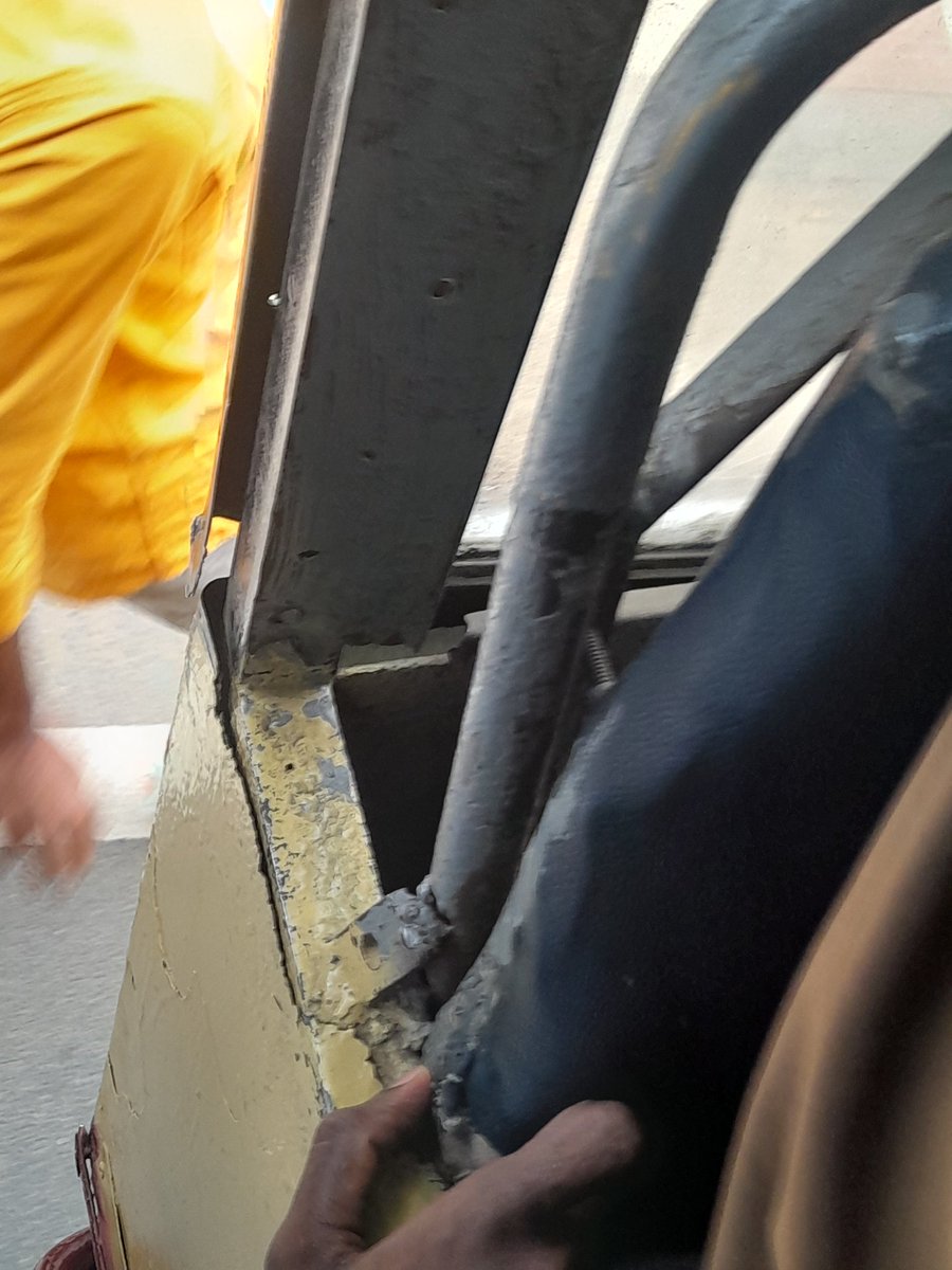 Aravind_krish97's tweet photo. @MtcChennai Today while travelling in IYI 1319 from Central to TVS I hot scratched in my hand while getting down from bus due to poor maintenance. Who will be held responsible for this?
Attaching ticket copy, scratched hand, bus photos fyr. https://t.co/Jh4ReugKZG