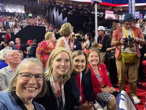 Amazing night at #RNCConvention2024.

How do you make America strong again? A rust belt, bootstraps, common sense, VP candidate like JD Vance!
