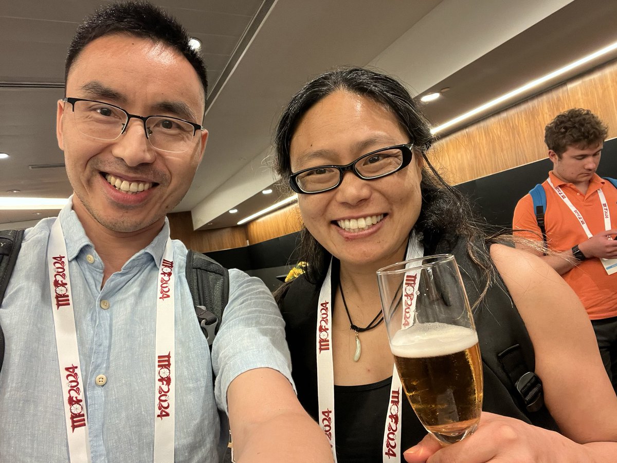 How nice to bump into an old friend  at #MOF2024 Singapore <a href="/ProfValeskaTing/">Valeska Ting</a>