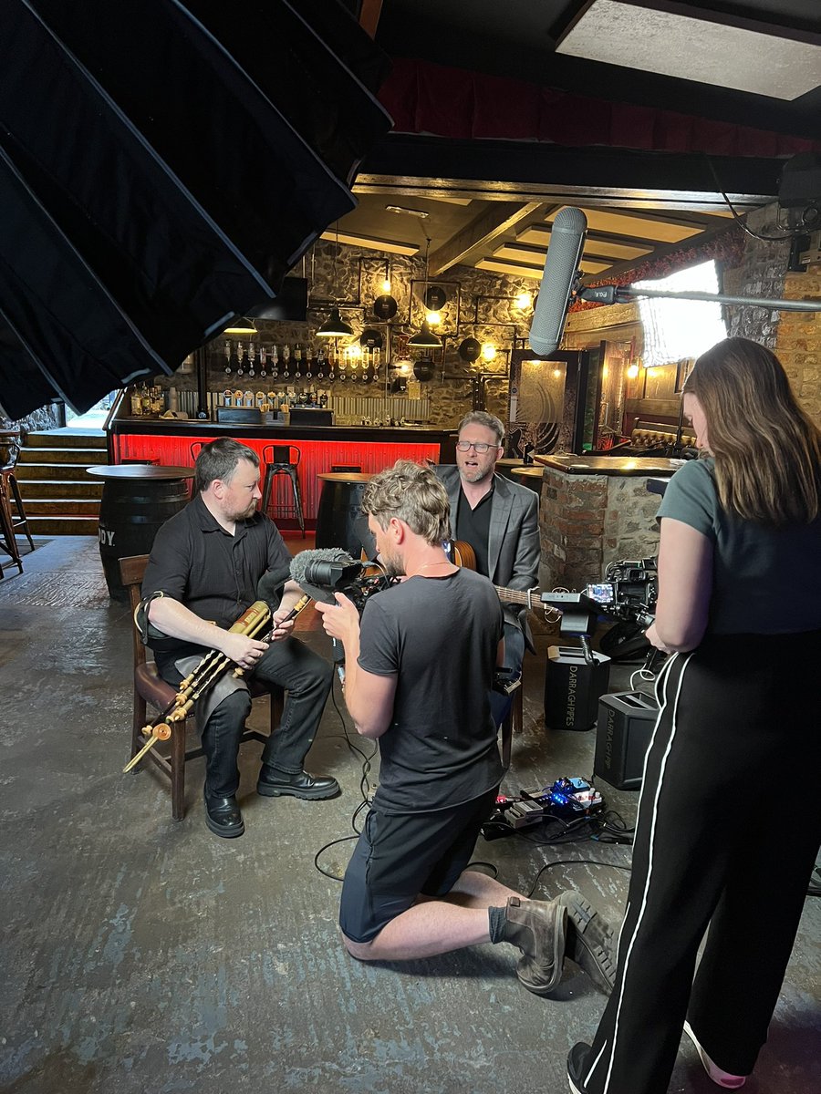 It was great to have the TG4 film crew in Drogheda recording Dabilla. Performance to be aired in mid-August. #TG4 #drogheda #lovedrogheda #visitdrogheda #visitlouth #louthchat #irelandsancienteast  #uilleannpipes #guitar <a href="/TG4TV/">TG4</a>  #fleadhtv <a href="/fleadhcheoil/">Comhaltas Fleadh Cheoil</a>  <a href="/Fleadhnua/">Fleadh Nua</a>