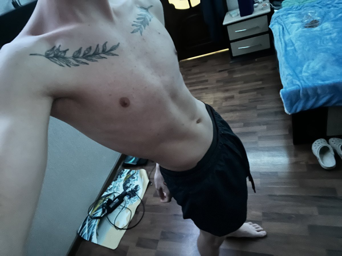 Stichtzyt's tweet photo. Ну пост в четверг это база #нюдсочетверг #твинк #twink #goodboy https://t.co/37h3M16Elo