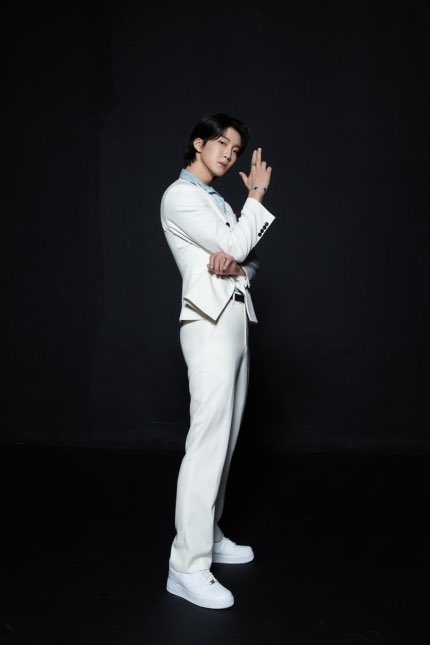 AlwaysLSH_PH's tweet photo. [💚] HOONY NEW SCHEDULE

📺 Show! Music Core (MBC)
📆 July 20, 330PM KST

📺 Live Happy Dream Lotto 6/45
📆 July 27

🥕https://t.co/VA0B5yHhO3

STREAM LEE SEUNGHOON MY TYPE
#LeeSeunghoon_is_MyType 
#이승훈 #LeeSeunghoon @official_hoony_ #WINNER https://t.co/dHEoc5rgDz