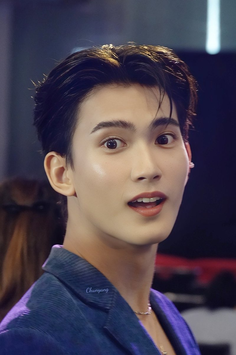 walkwithJaFirst's tweet image. the real defintion of FACE CARD..
@firstfh5 #First_Chalongrat