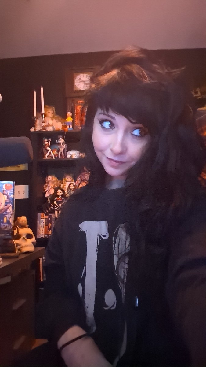 Scarolinetv_'s tweet photo. LATECOZYSTREAM
if u can't sleep
hi
scarolinetv
https://t.co/Lx5ZajxYdA https://t.co/nfLv4UP48e