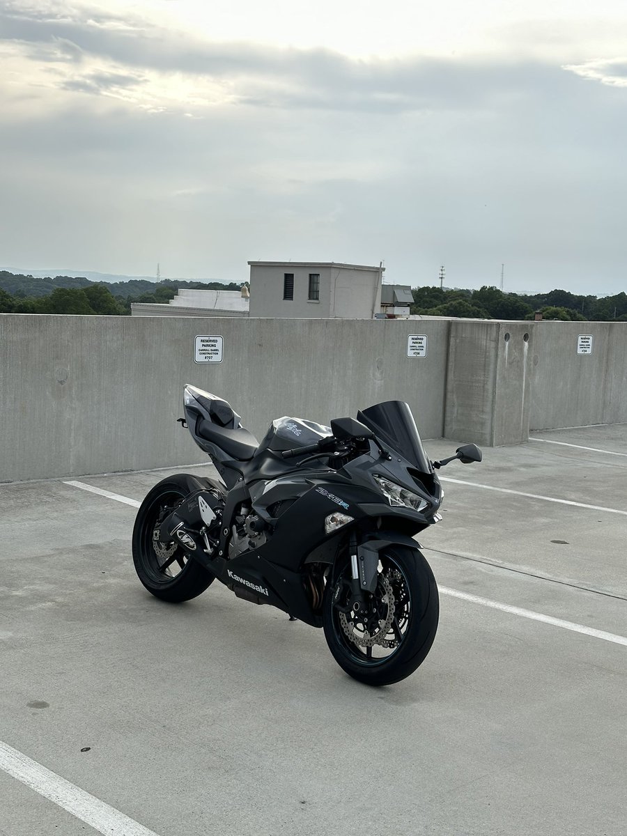 04Vertz's tweet photo. @SriAvulaYT i was in mobile comm and got a few bikes too https://t.co/tetn2gnJXj