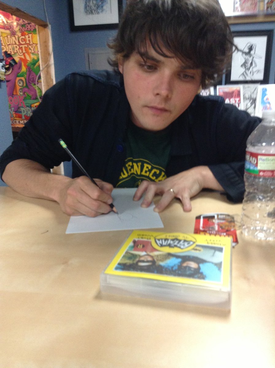 everyhourgerard's tweet photo. https://t.co/FMaQdgt6au
