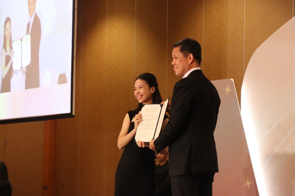 FranceinSG's tweet photo. ๐ Congrats to the outstanding recipients of the Public Service Commission Scholarships! These exceptional students will drive ๐ธ๐ฌ's future and head to ๐จ๐ต this fall to study at @sciencespo. #FrenchStudies #FutureLeaders #GlobalEducation https://t.co/1b0goHbofN
