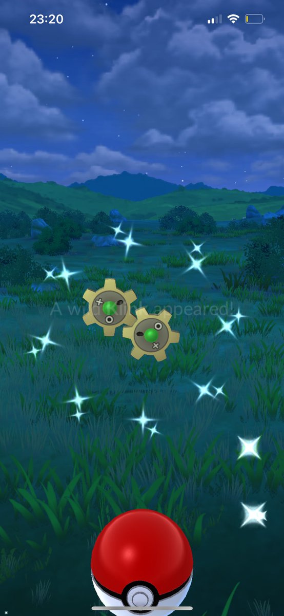 FulSensei's tweet photo. Got my third #ShinyKlink as a homespawn 🤭✨⚙️ I can now evolve to complete the family, somehow surprised they haven’t given it a com day yet lol #ShinyPokémon #PokémonGO https://t.co/XiBKuI8MSe