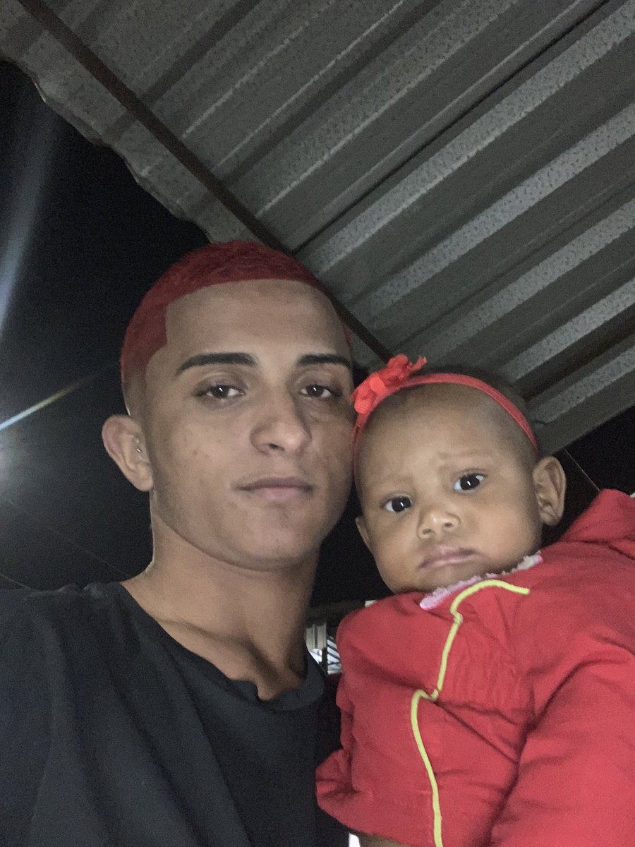 RFZIN_OFC3's tweet photo. Te amo pra sempre filha 😍❤️ https://t.co/icRW2pHCMf