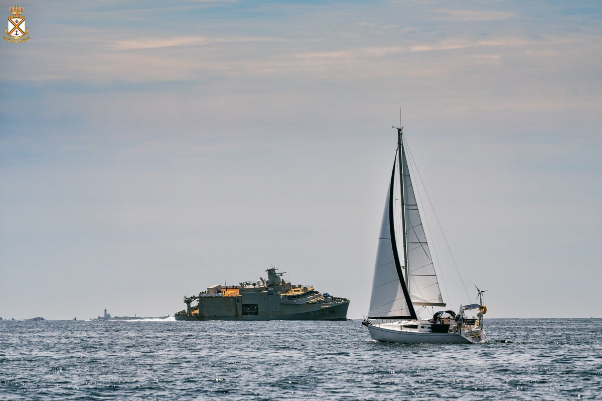 COM_BelgianNavy's tweet photo. Eerste proefvaarten van de M940 Oostende, het nieuwe mijnenbestrijdingsplatform van de Marine. Een nieuwe bladzijde in de geschiedenis wordt geschreven. Moderne middelen voor een betere maritieme veiligheid. https://t.co/yCqzac9llJ