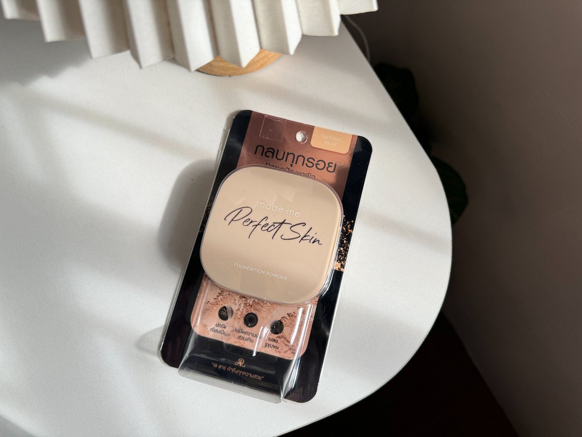indy_story_'s tweet photo. หน้าเนียนกรุบ ได้ด้วย AR MADE ME PERFECT SKIN เป็นแป้งผสมรองพื้น คุมมันได้ เบลอรูขุมขนเริ่ด ให้ฟิคนิชลุคธรรมชาติ ไม่เป็นคราบ ให้แตะแป้งแล้วฉีดสเปรย์บนพัฟเกลี่ยให้ทั่วหน้าและคอ เช้ายันเย็นไม่ดร๊อป ไม่วอก ไม่หลอก งานผิวก็มาจ้า👍🏻ราคาเพียง 139 บาทเท่านั้น แนะนำเลยพิกัด 7-11  #ARPowder #ใช้ดีบอกต่อ #รีวิวบิวตี้