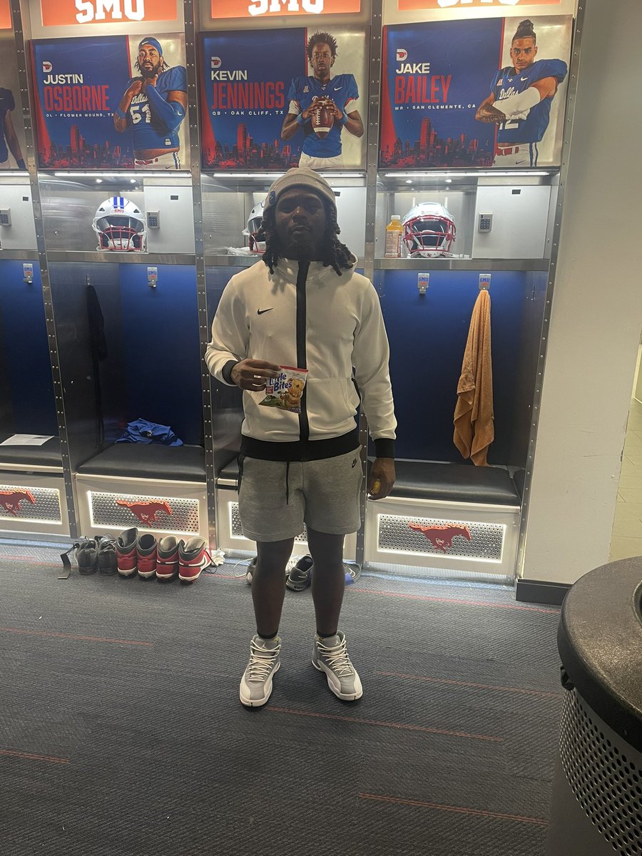 Be a Snack Hero! Visit  redcross.org/donate/snack-c…   Please join @theboulevardnil to support @americanredcross.