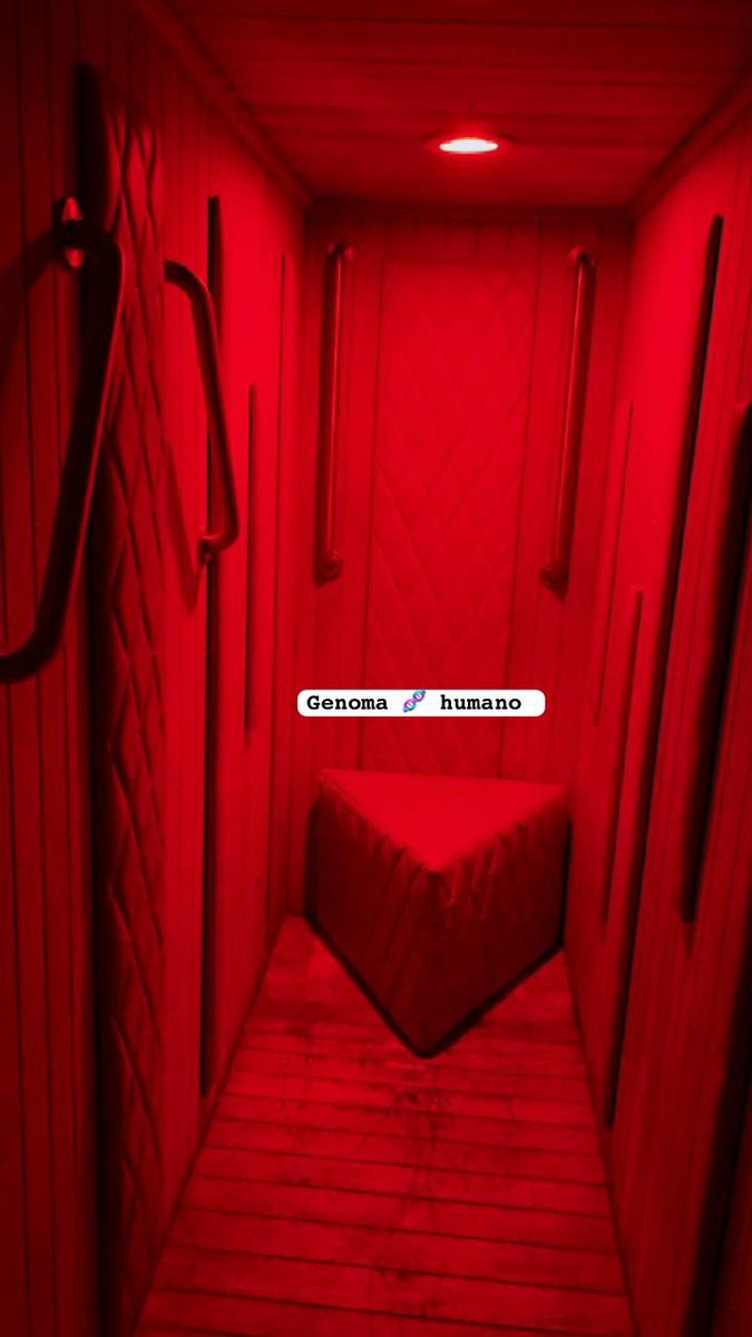 genomahuma's tweet photo. El cuarto de los Secretos ♦️🔻🔞🌹🟥⁉️💋👠🐦‍🔥📲🔥🧬❤️☎️❣️🍷♥️🍎🩸🌶️🪭🙏🏻❤️‍🔥😘✨🔺🚩���🎈🛑#RedRoom #Israel #16Jul #AIイラスト #AIart #CDMX #cdmx #cdmx2024 https://t.co/JkiqGEa3C8