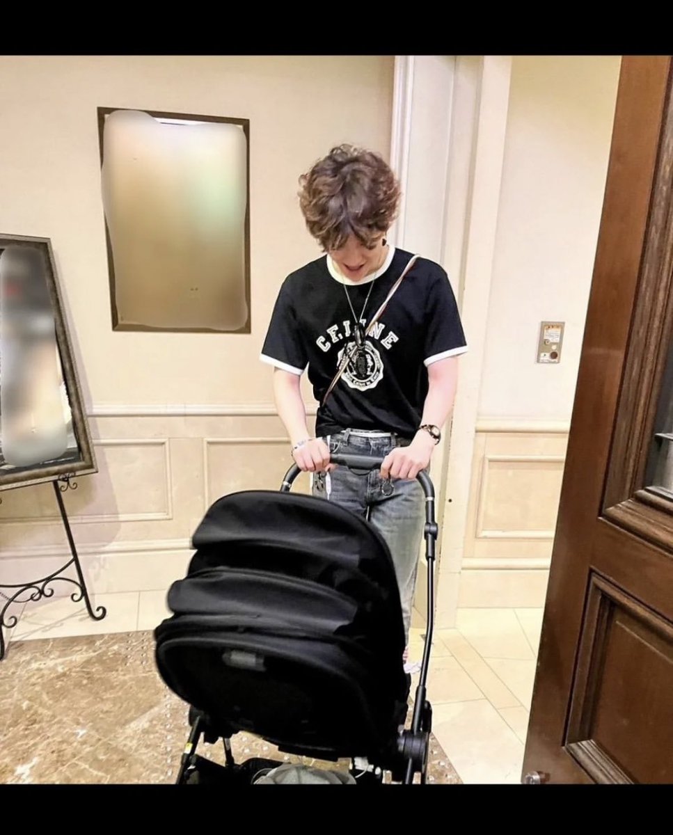 asahiismymine's tweet photo. พิโยได้กลับไปบ้านมาจริงๆด้วยยยฮื่อออ T 3 T น่ารักมากกก ดีจังเลยย มีถ่ายกับหลานเบบี๋ด้วยอะ ฮื่ออ ฮื่ออออออ ♥️😭♥️ https://t.co/rcPnxzw16l