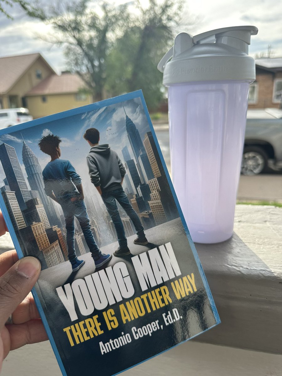 Coach_PHER's tweet photo. I am grateful I was able to get to listen to @teamcooperinc this pass week at the @gcu Character Education Summit. Picked up his book and can’t wait to deep dive and help young men find another way. https://t.co/jj8fvTWFpH