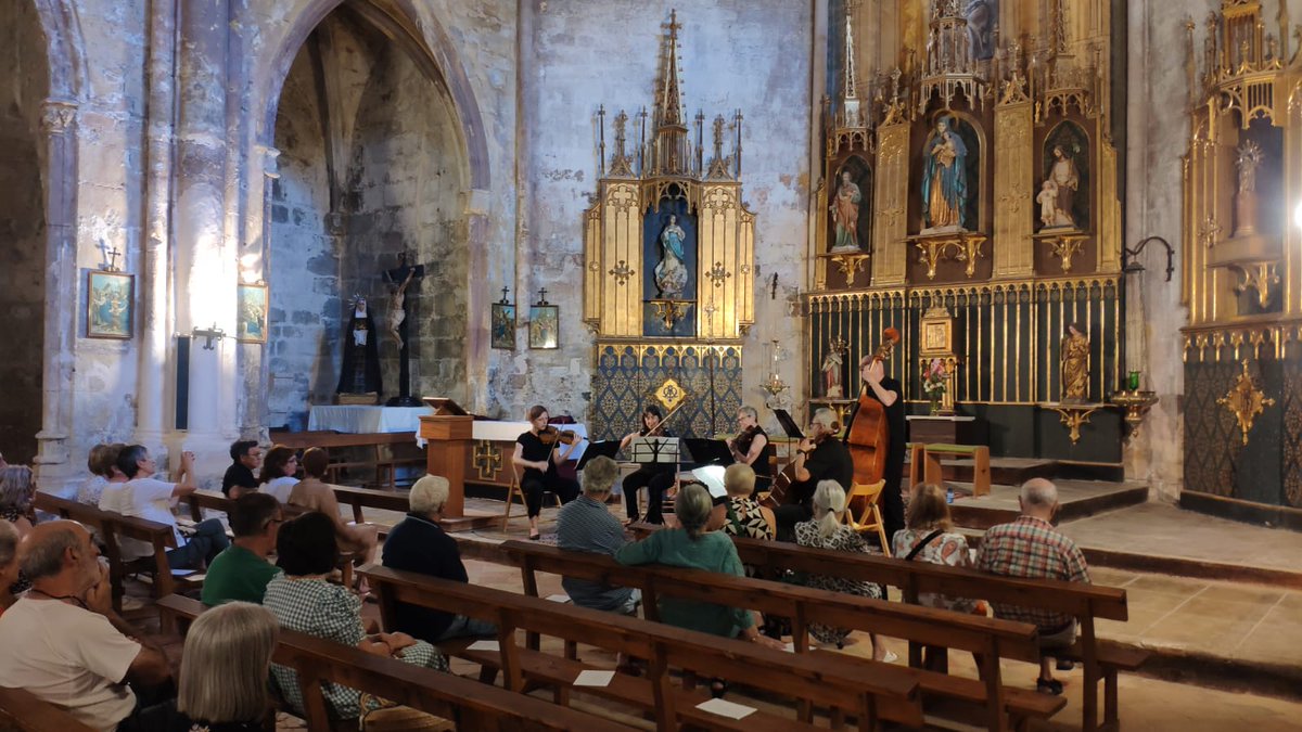 Com_Maestrazgo's tweet image. 🎼 Los ritmos de Canetclàssic deleitan en la #ComarcadelMaestrazgo 🎼

👉 Del jueves 11 al lunes 16 de julio, diversas localidades del Maestrazgo han podido disfrutar de música clásica del más alto nivel. 

facebook.com/ComarcaMaestra…