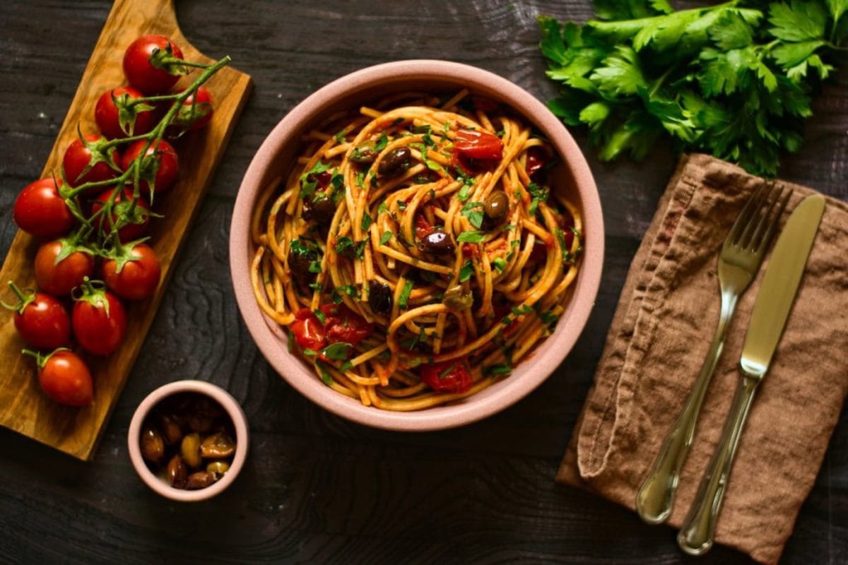 HealthRecipes4u's tweet photo. 25 Vegan Dinner Ideas So Tasty, Even Meat Lovers Will Beg for Seconds! https://t.co/kxg6IIlzo1 https://t.co/XxHFNeXlvZ