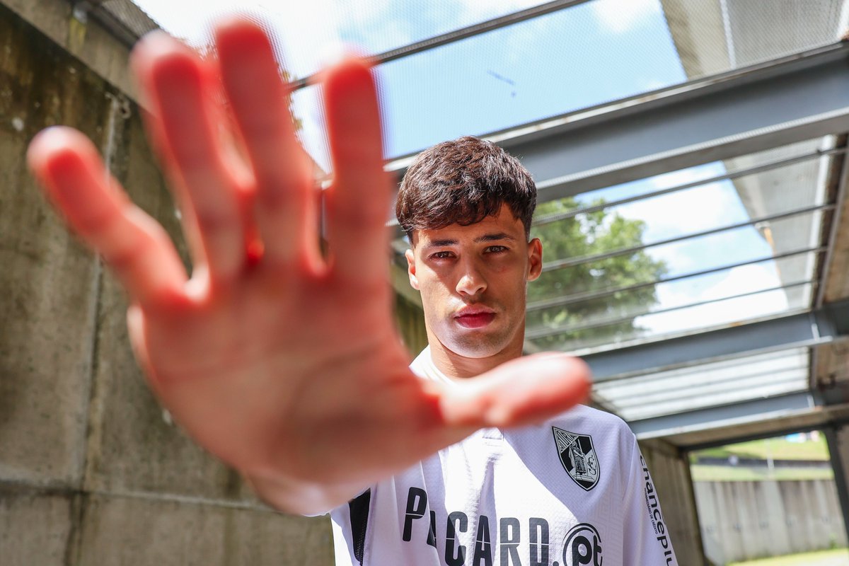 🗣”Já estou familiarizado com o espírito que se vive no Vitória”

Gonçalo Braga é 𝐑𝐄𝐅𝐎𝐑𝐂̧𝐎! ✍

🔗 Sabe mais na App ou em vitoriasc.pt

#EspíritoDeVitória #GonçaloBraga2027