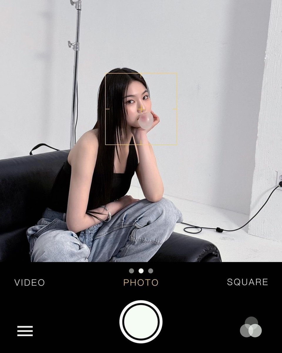 xaisalee's tweet photo. Showcasing timeless elegance and sophisticated allure at the GQ Korea photoshoot🖤 https://t.co/k3mPDN0WQ5