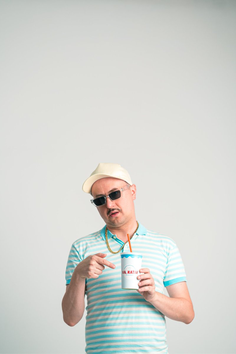 IgnorantesBand's tweet photo. 🥤Una orxateta, no?

🏖️25/07 NOU SINGLE! VA, XATA!🍦 https://t.co/VwIKPnsO9Q