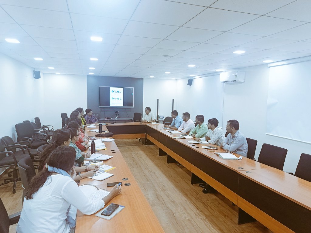 DietDnhdd's tweet photo. On the 18th July, a training session was conducted for the master trainers of the #Daman District as part of the #NewIndiaLiteracyProgram (NILP).
@EduMinOfIndia @DamanPublicity @ncert @SamagraDNHDD https://t.co/1xVZJtGR86