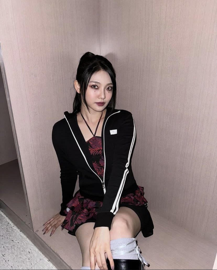 jserimpics's tweet photo. 180724 instagram update 💬 https://t.co/yFFRLxpCWC
