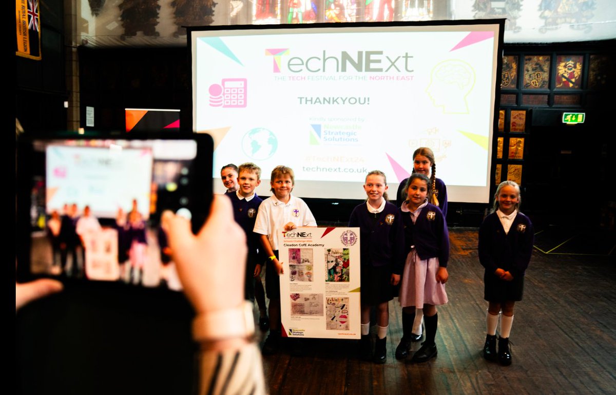 TechNExt_UK tweet media