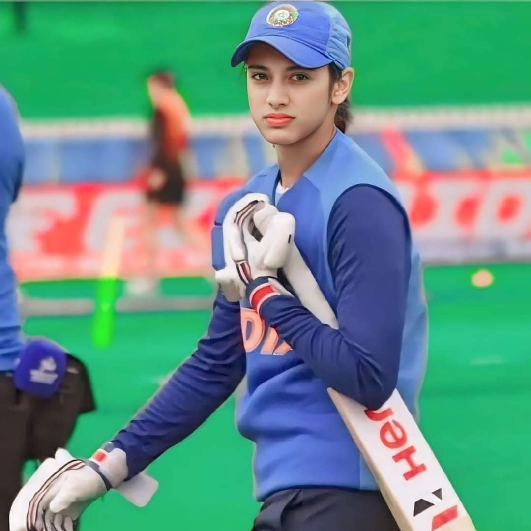 MadhyaAyoga's tweet photo. भारतीय महिला क्रिकेटर टीम की स्टार बल्लेबाज Smriti Mandhana को जन्मदिन पर हार्दिक बधाई शुभकामनाएं,, 
#smritimandhana
#birthdaycelebration 
#indiancricket https://t.co/ZB4rFDJyT0