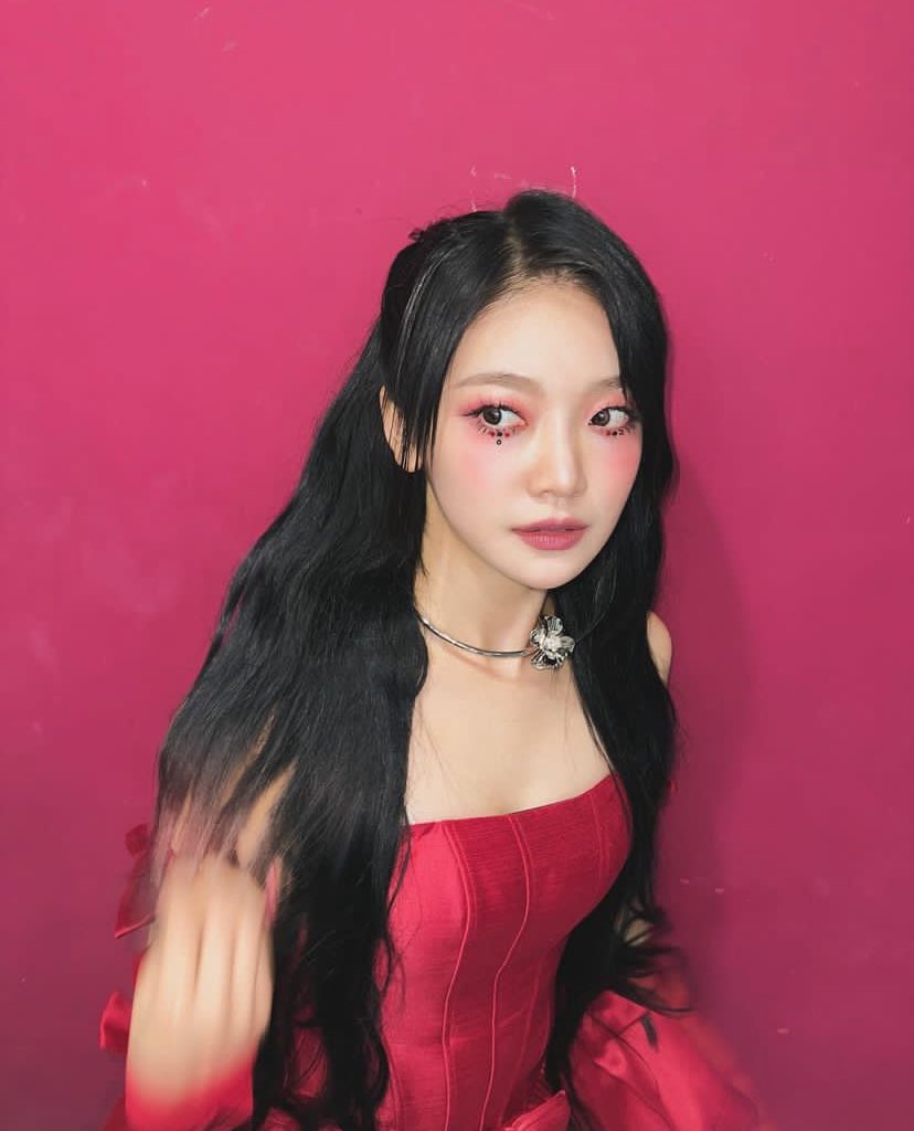 jserimpics's tweet photo. PRETTY GIRL IN RED https://t.co/6w0ZyjXHZf