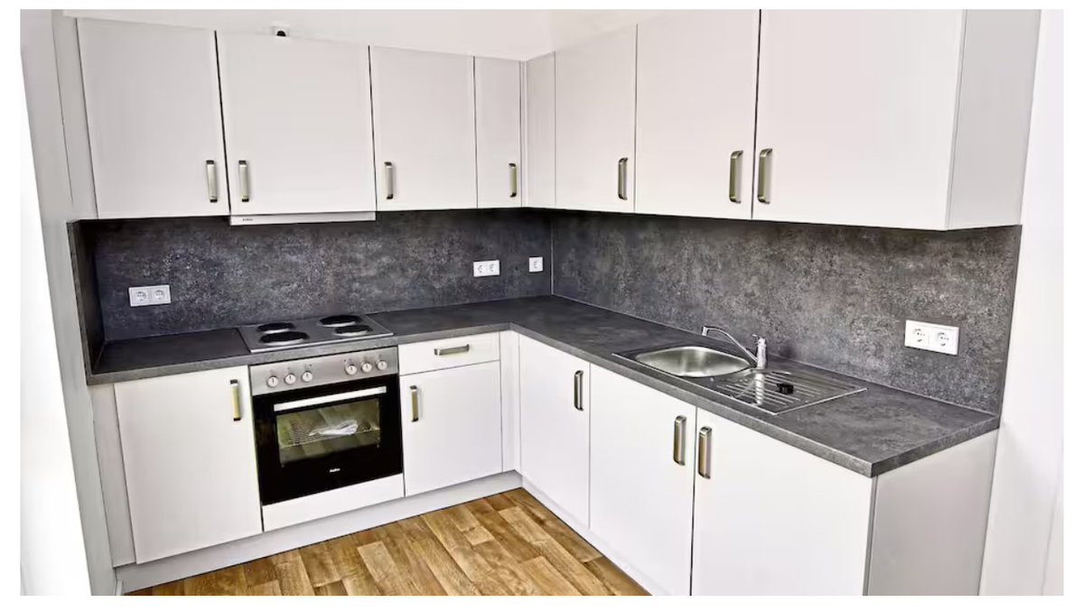 So sehen die neuen Wohnungen für Migranten in Berlin aus. Alles zahlt der Staat. Arbeitende Deutsche hingegen schauen in die Röhre wenn sie in Berlin nach einer bezahlbaren Neubauwohnung suchen.