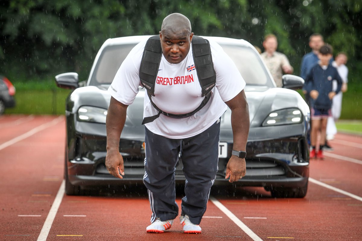 Richard Harris tweet media