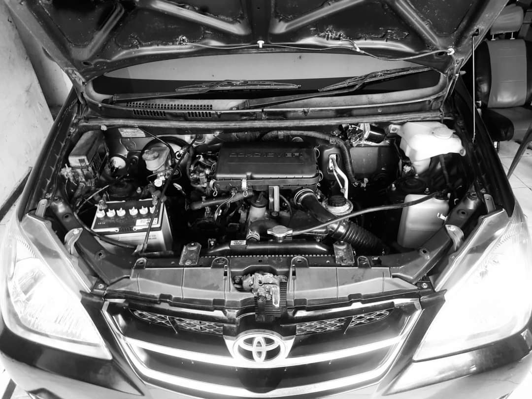 GraciaMotor_'s tweet photo. 📢 Jual Mobil
Avanza 1.3 G MT Tn.2009 Pajak Hidup Jual Cash 80 juta.
Minat? DM / hub https://t.co/7CO2w22dR7 https://t.co/0Q5OpUlz8a