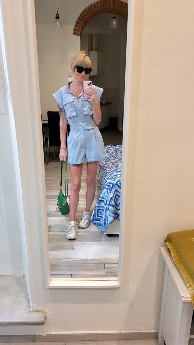 Lori-Lydia Loveless tweet media