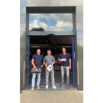 🏆 𝐄𝐊 𝐏𝐨𝐮𝐥𝐞 𝐖𝐢𝐧𝐧𝐚𝐚𝐫𝐬 𝐁𝐞𝐤𝐞𝐧𝐝! 🏆 Met trots kondigen we de winnaars van de Probin Goor/Zutphen EK pool aan. Van harte gefeliciteerd aan onze winnaars: 1️⃣ Sjoerd Dijkstra (Aqua%2B Sprinklersystemen BV) 2️⃣ Erwin Lammertink (Probin Goor) 3️⃣ Frank Borgerink