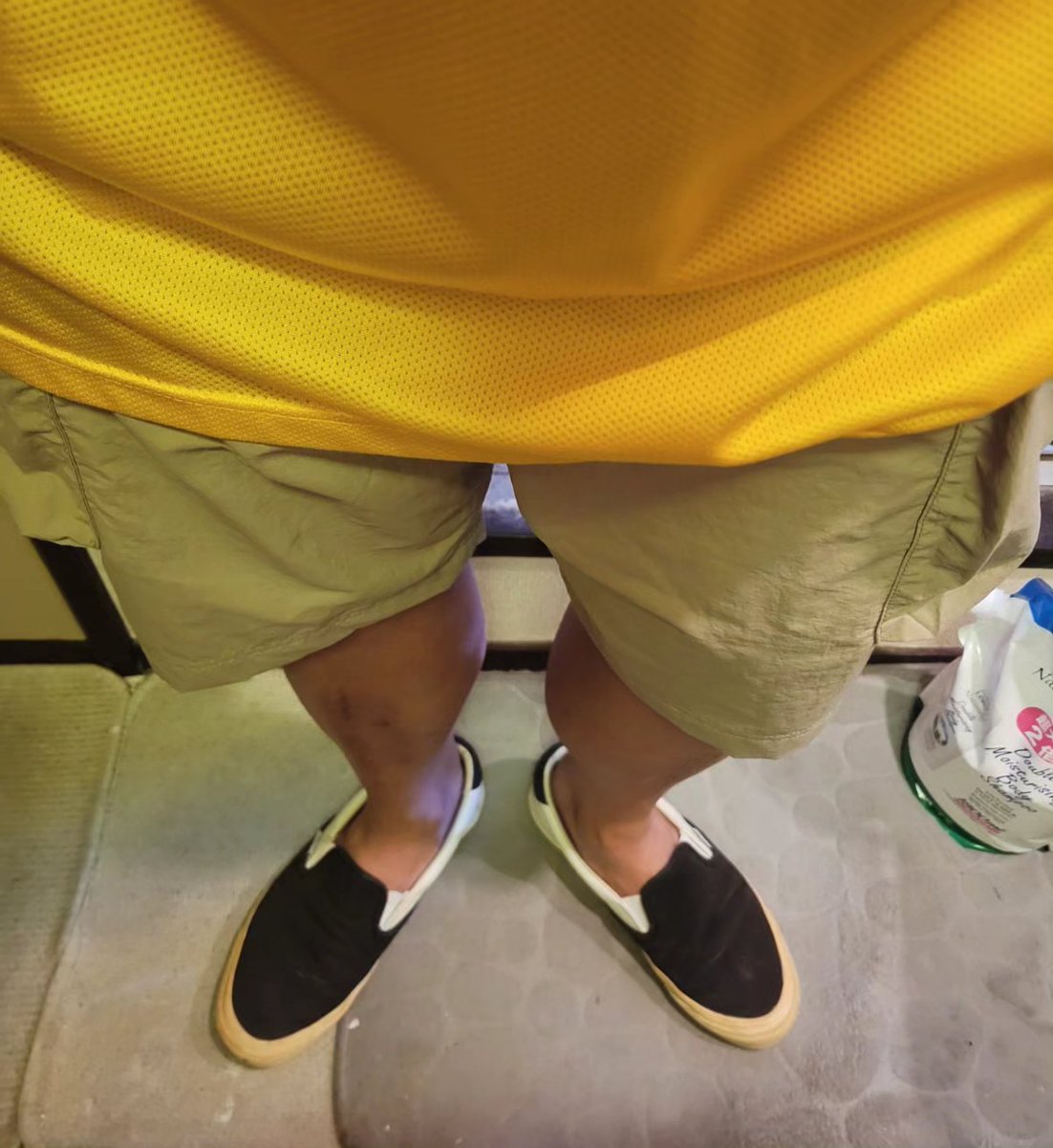 kusoyaro0812's tweet image. 今日のクツ野郎

〜こんにちは☀SUBWAY食べたいと言われたので新浦安まで買いに行く🥪編〜
cap : newera  PILLBOX LA
tops : champion  LAKERS  32
pants : UNIQLO U
shoes : VANS SLIP ON

#subway #pillbox #古着 #古着好きな人と繋がりたい #スニーカー好きな人と繋がりたい