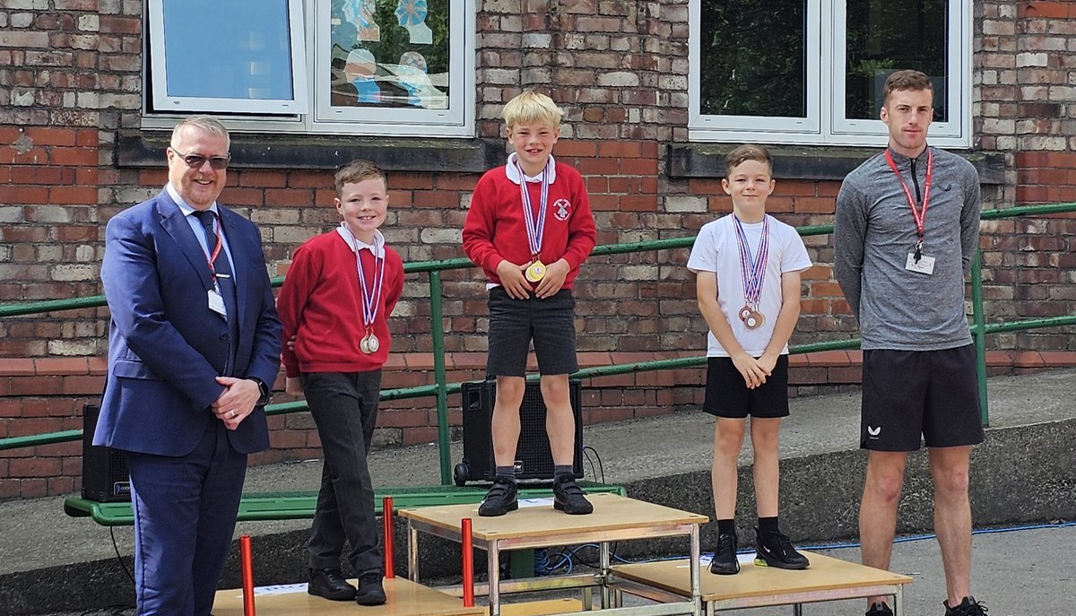 BAPS_PE's tweet photo. 🏅🏃‍♂️Congratulations to the medallists in the Y3 and Y4 60m sprint races!🏃‍♀️🏆 #SportsDay2024
@BidstonAvenue @WirralSG https://t.co/exhnzm0y82