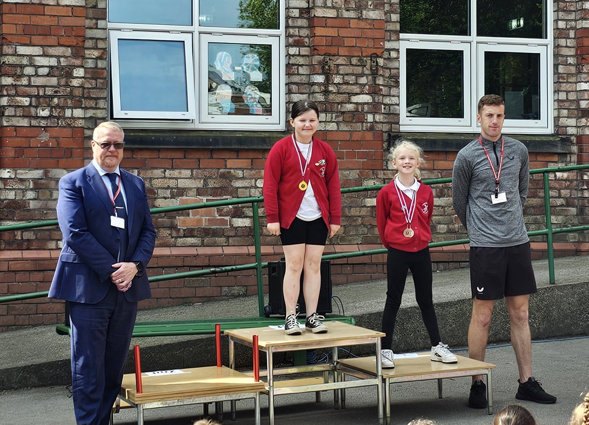 Bidston Avenue PE & Sport (@baps_pe) on Twitter photo 🏅🏃♂️Congratulations to the medallists in the Y3 and Y4 200m races!🏃♀️🏆 #SportsDay2024
<a href="/BidstonAvenue/">Bidston Avenue Primary School</a> <a href="/WirralSG/">WirralSchoolGames</a> 🏅🏃♂️Congratulations to the medallists in the Y3 and Y4 200m races!🏃♀️🏆 #SportsDay2024
<a href="/BidstonAvenue/">Bidston Avenue Primary School</a> <a href="/WirralSG/">WirralSchoolGames</a>