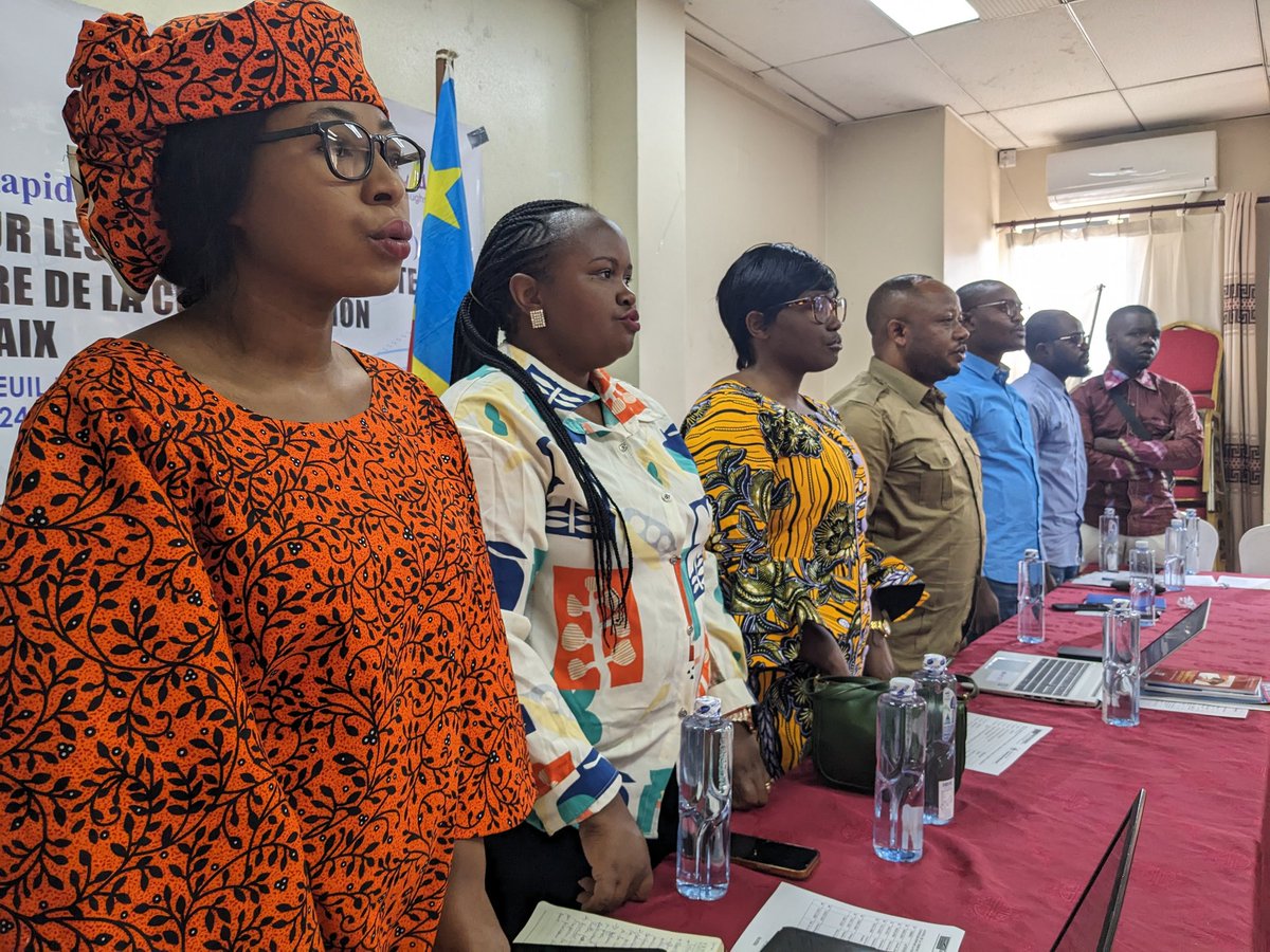 SalehSwedi1's tweet photo. #HappingNow: c'est parti avec la tribune d'expression populaire sur le défis et opportunités des jeunes et femmes en matière de #ConsolidationDeLaPaix organisé par #GEP dans le cadre du projet #WINSRRF avec l'appui financier de @SFCG_ et le soutien de la @DPJINCCN_NK . https://t.co/InMqYaCi6J