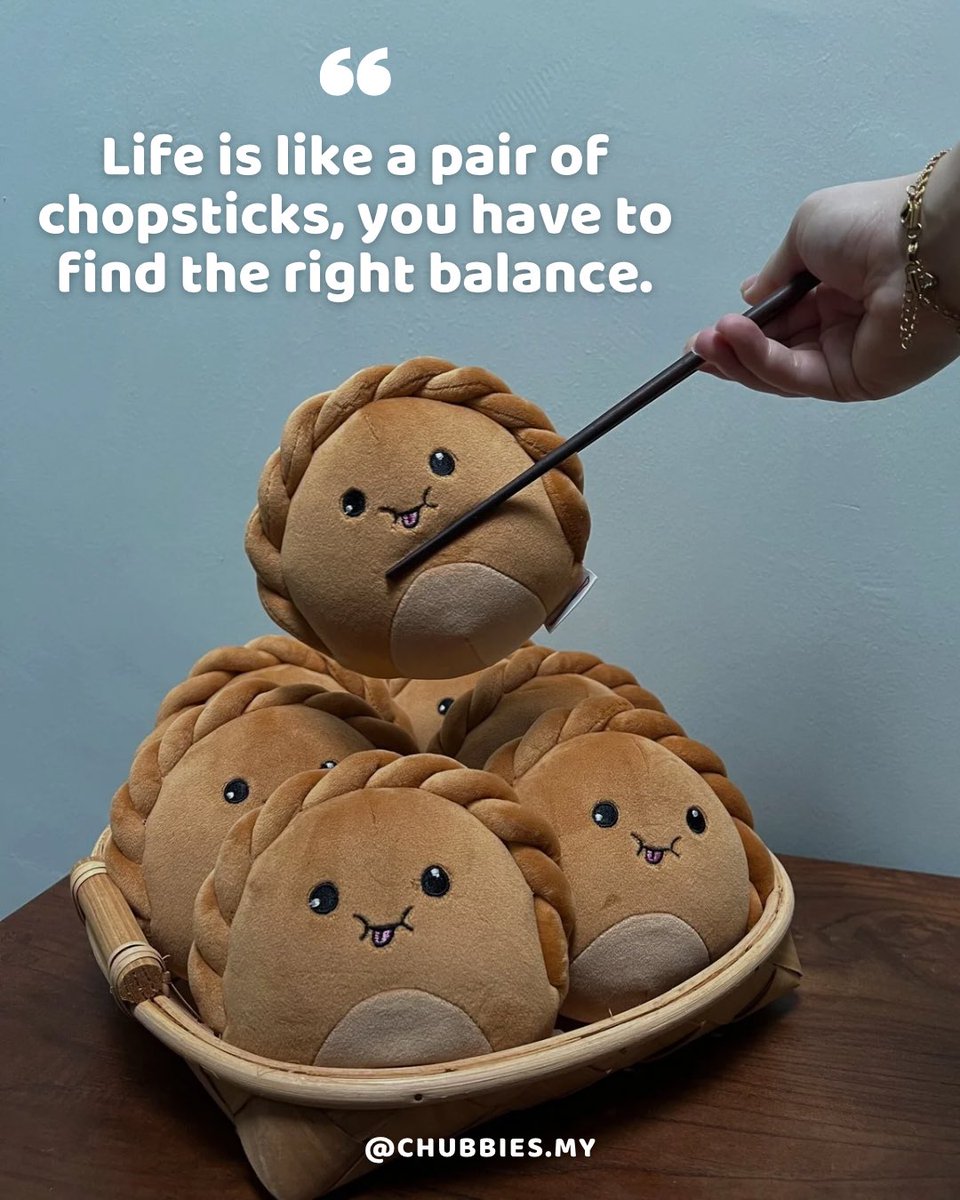 chubbiesmy's tweet photo. Life is like a pair of chopsticks, you have to find the right balance. 🍜🥢 #Chubbies #plush https://t.co/fVVRFuSSze