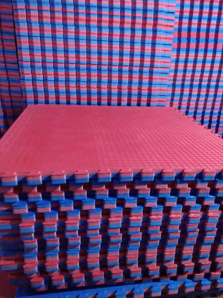 fawnoida's tweet photo. Kabaddi mats are crafted with high-quality materials, designed to withstand the rigorous demands of the sport.

@7747078777 
#kabaddi mat #gymmotivation  #treanding #gym #gymlife https://t.co/jRLZSaAbqL