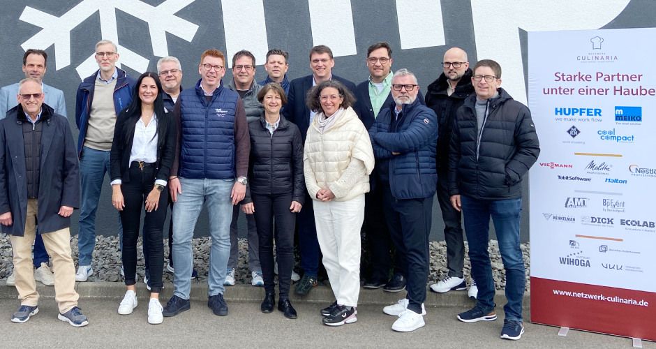 Wir gratulieren ganz herzlich zu 20 Jahre Netzwerk Culinaria buff.ly/469tcLz

Viel Erfolg für die nächsten 20 Jahre 🚀