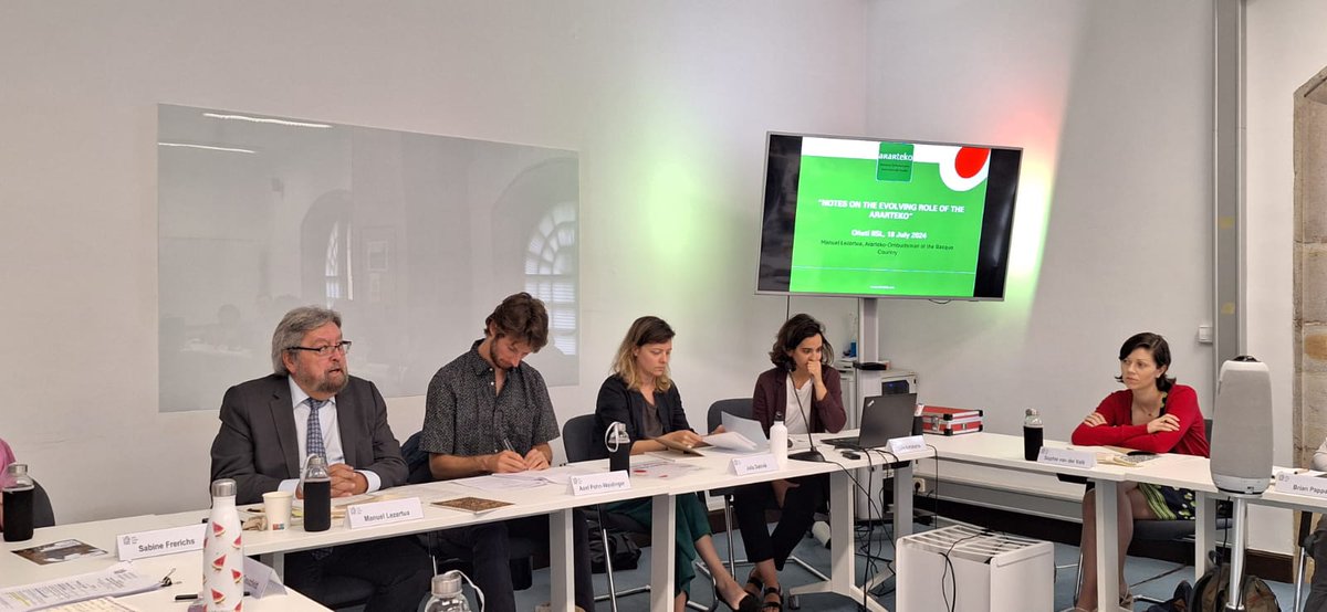 Nice to be back <a href="/IISJOnati/">IISJ-IISL Oñati</a> for the workshop on the future of ombuds research. We start with a presentation by Manuel Lezertua <a href="/Ararteko/">Ararteko - Defensoría del Pueblo</a> of the Basque country <a href="/mastersusana/">Susana Arrese</a> #bizhumanrights #euskadi