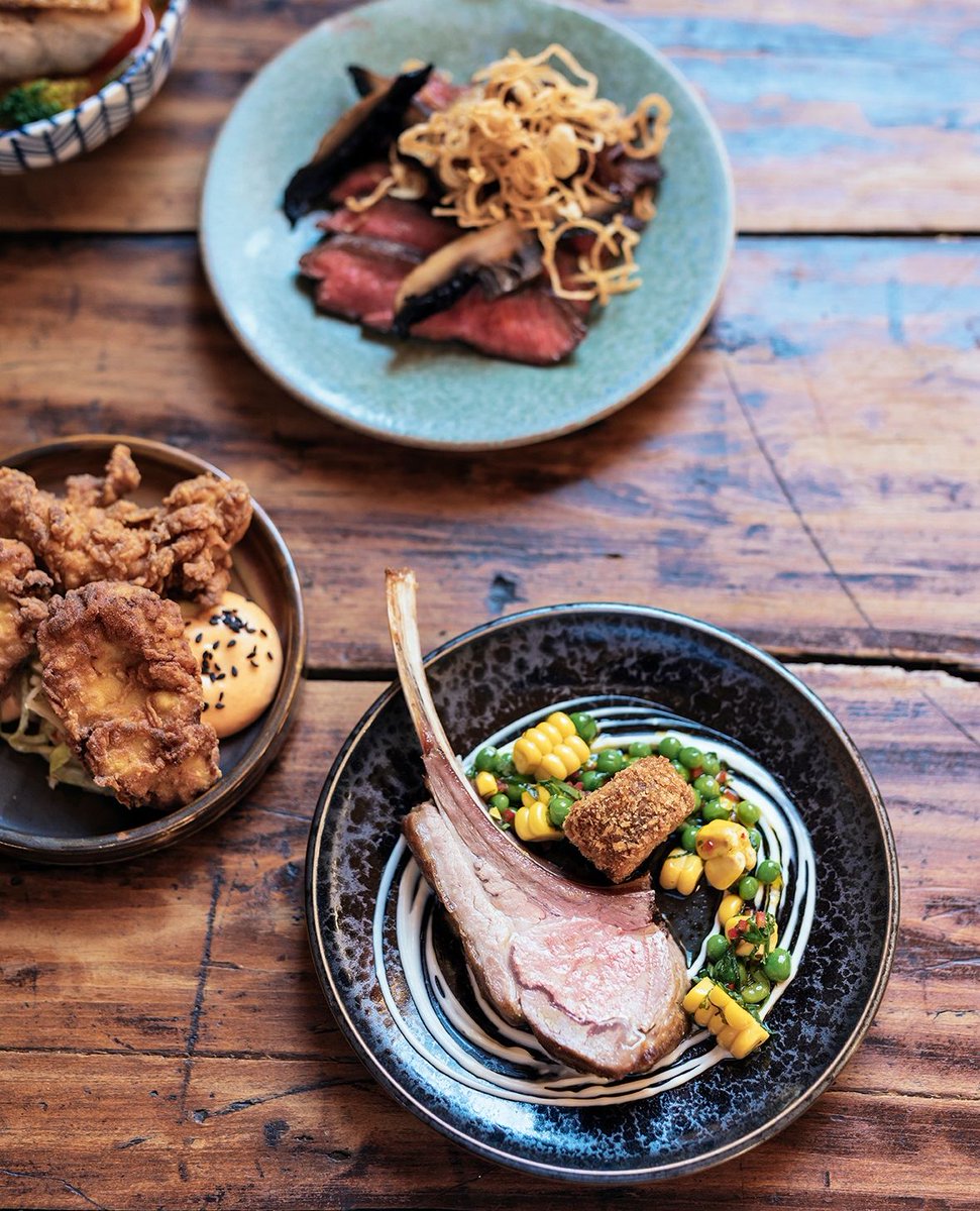 FoodandTravelHQ's tweet image. The island of Ynys Man is just the tip of the culinary iceberg fpr gastronomy, says the Michelin-starred Welsh chef @tomos_pp.

Read more in the June/July issue.

📷️ @mark_parren_t; Heather Birnie; Benjamin Mahon
🖊️ @alexmeadeditor

#foodandtravel #TomosParry #chefinterview