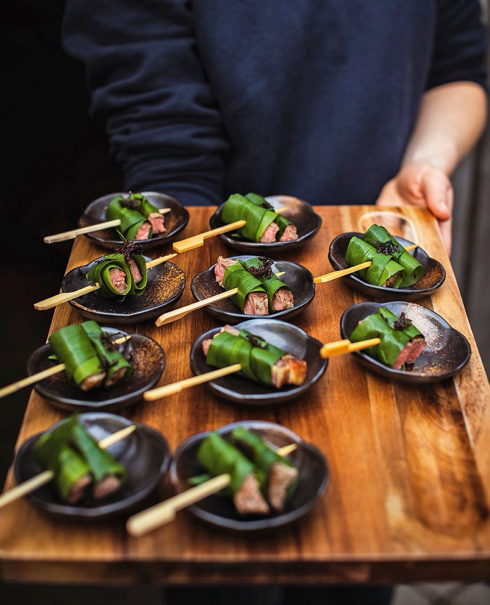 FoodandTravelHQ's tweet image. The island of Ynys Man is just the tip of the culinary iceberg fpr gastronomy, says the Michelin-starred Welsh chef @tomos_pp.

Read more in the June/July issue.

📷️ @mark_parren_t; Heather Birnie; Benjamin Mahon
🖊️ @alexmeadeditor

#foodandtravel #TomosParry #chefinterview